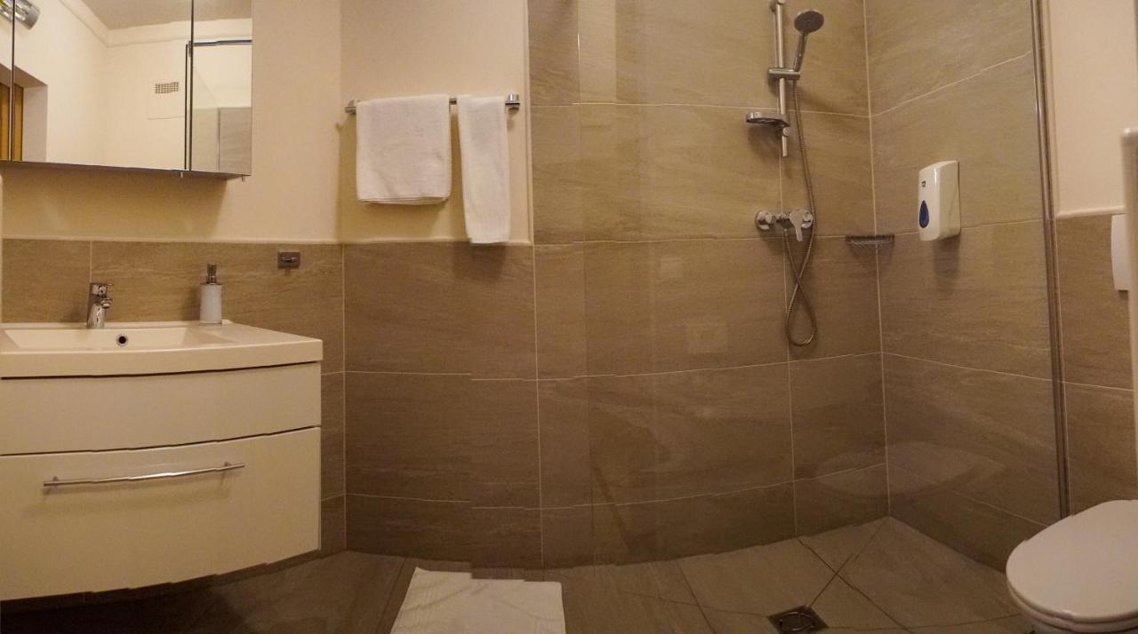 Hotel-Restaurant Gollner Lebring Екстериор снимка