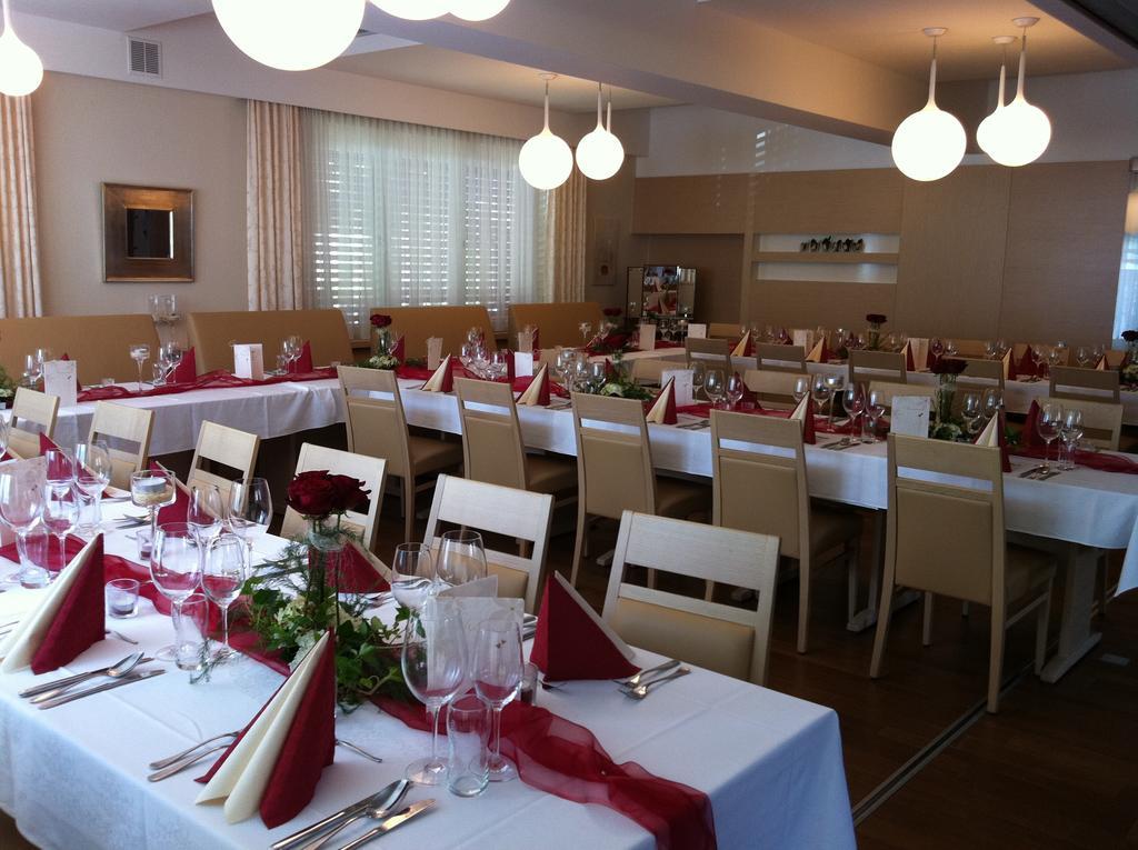 Hotel-Restaurant Gollner Lebring Екстериор снимка